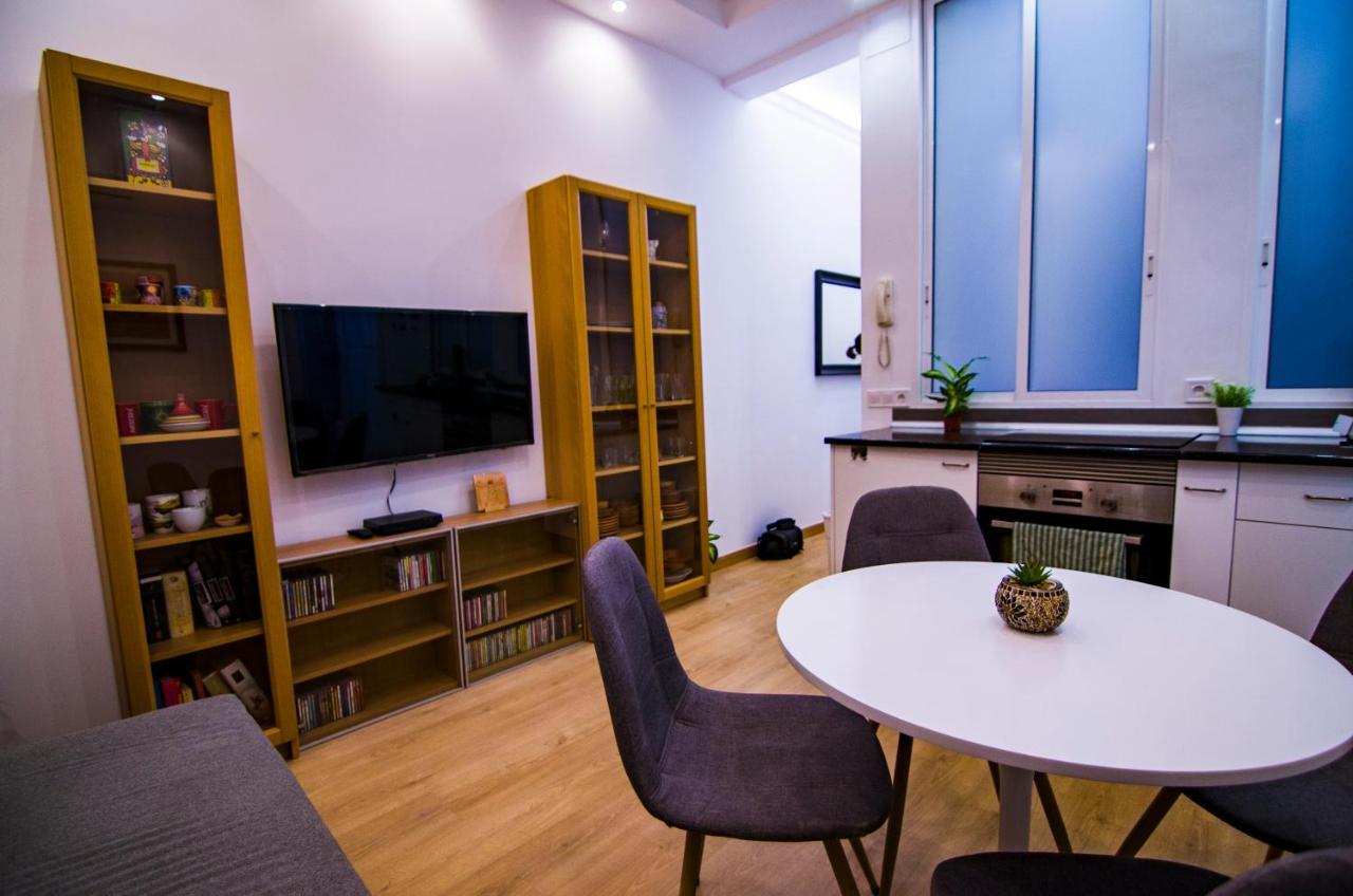 Piso Vip Anton Martin. Madrid Centro. Apartment Exterior foto