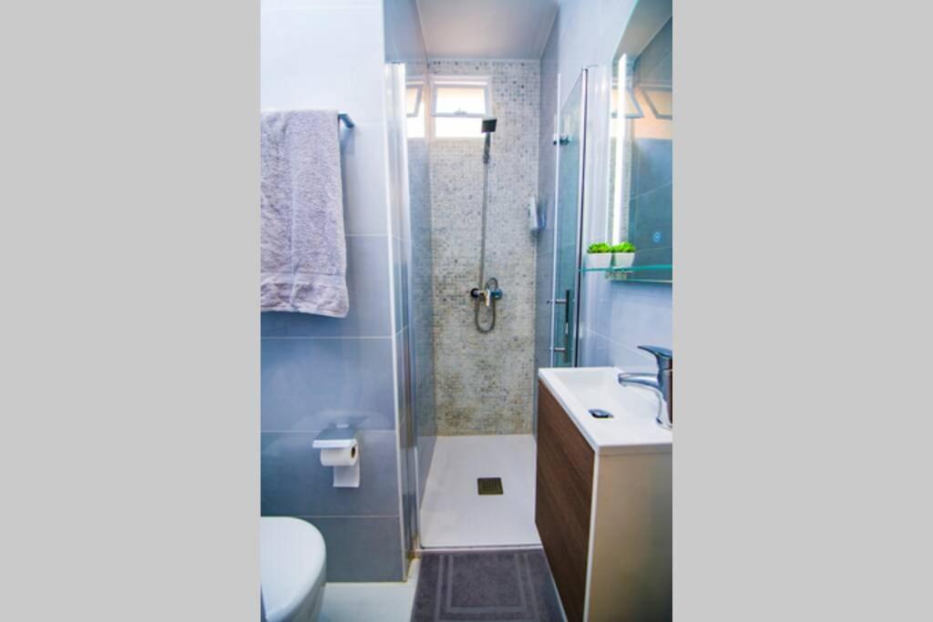 Piso Vip Anton Martin. Madrid Centro. Apartment Exterior foto